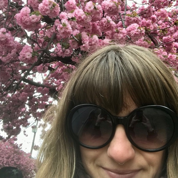 Meet your Posher, Siri - Picture 1 of 1
